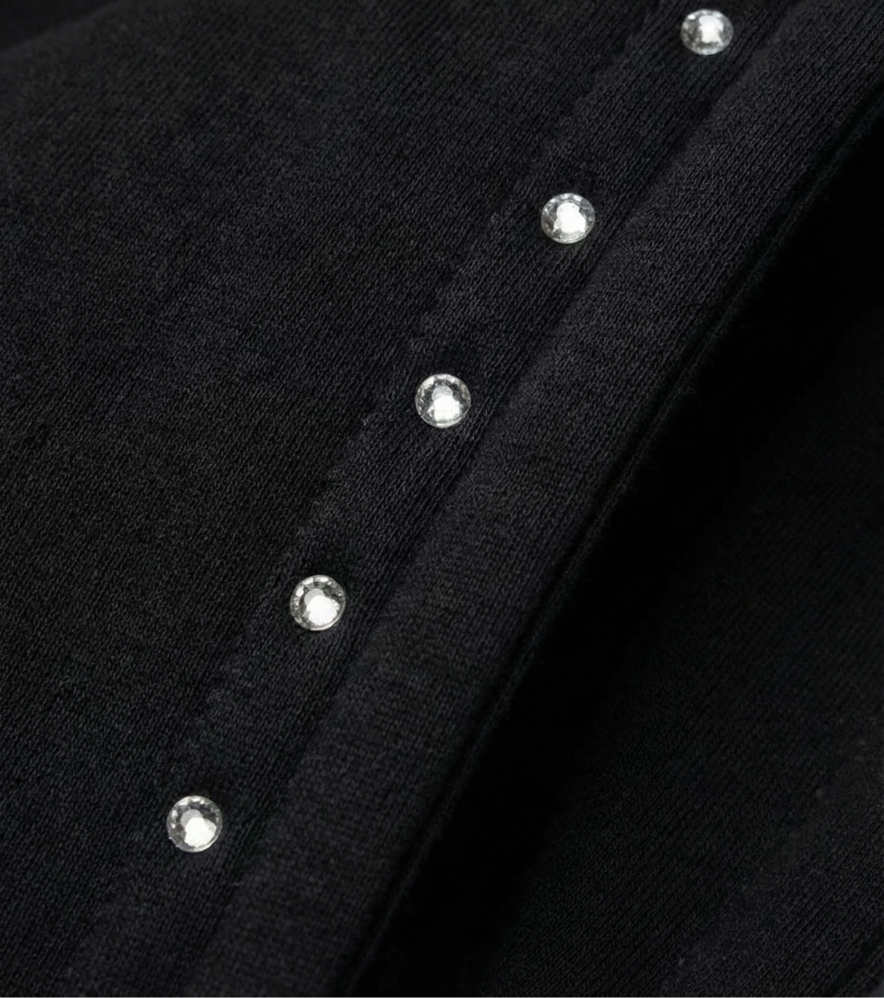 Noir Full-Zip